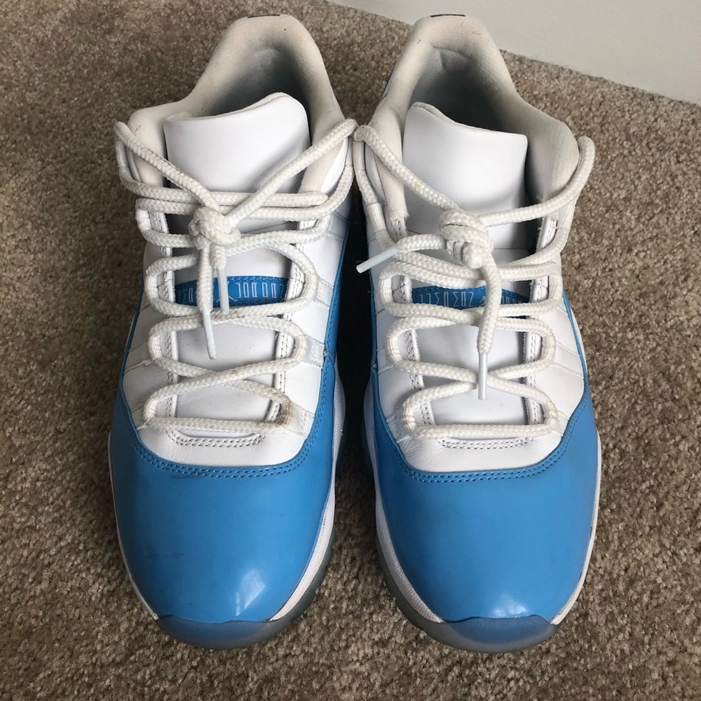 Jordan
Air Jordan 11 Retro Low 
“UNC”